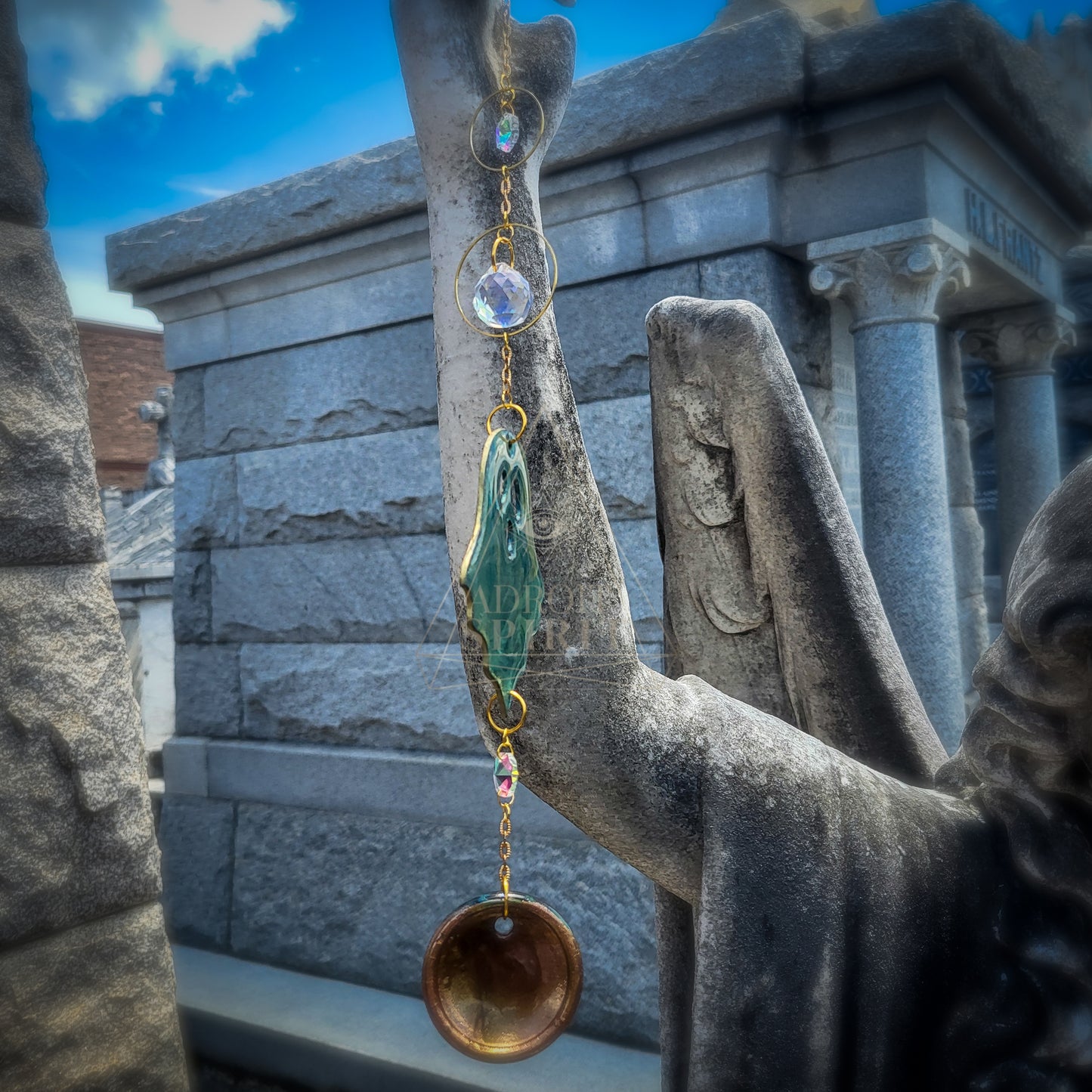 LUCINDA - Spooky Boo Suncatcher