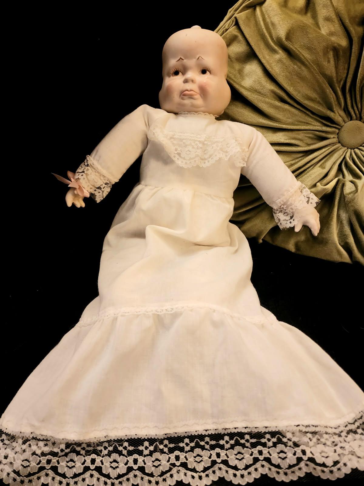 Oddities Curio