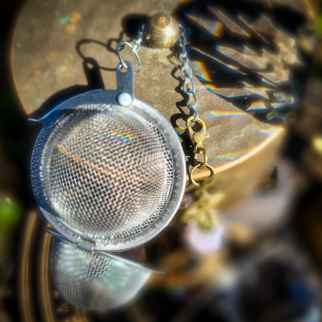 Tea Infuser - PENDULUM
